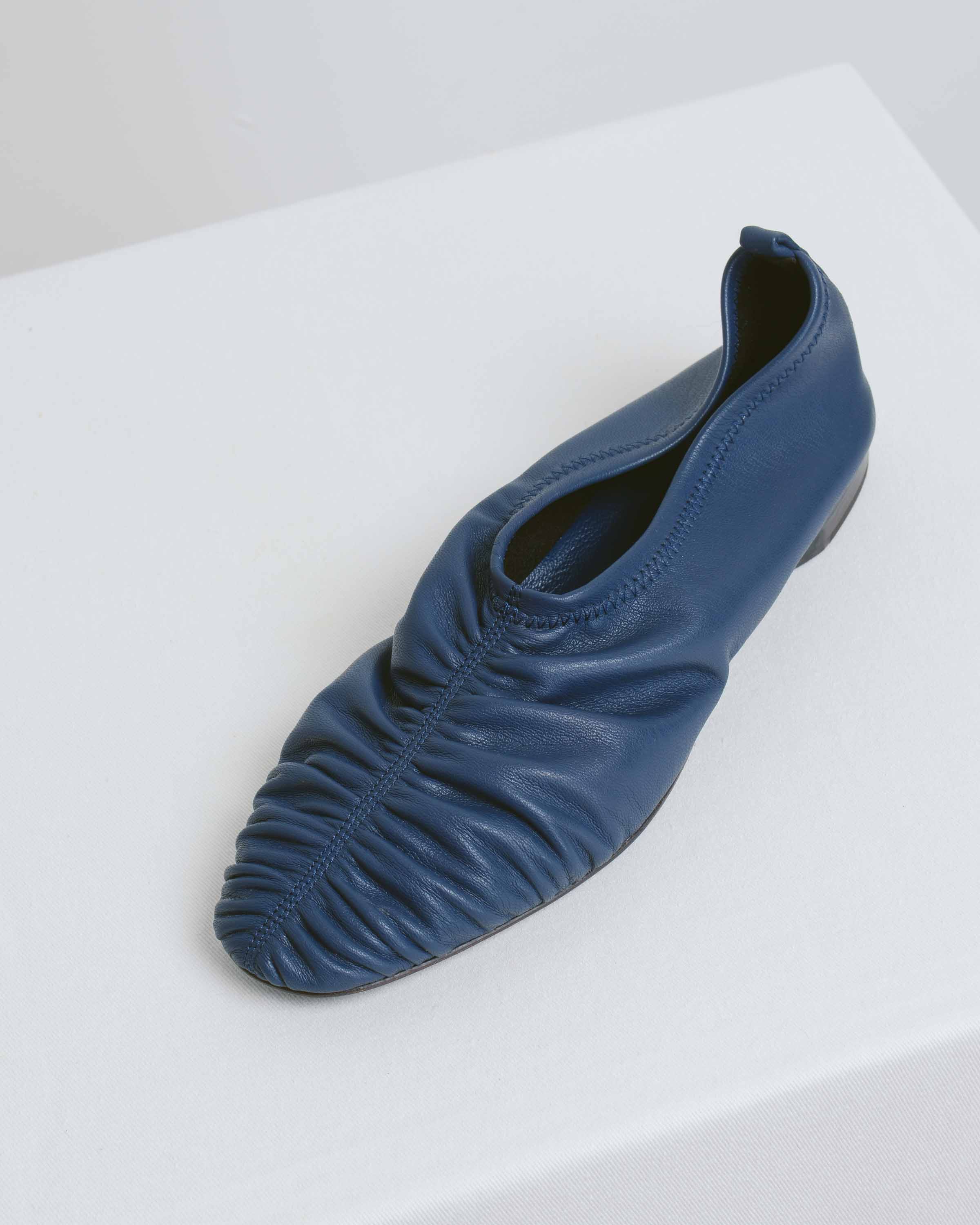 Navy Shirring Flat Shoes