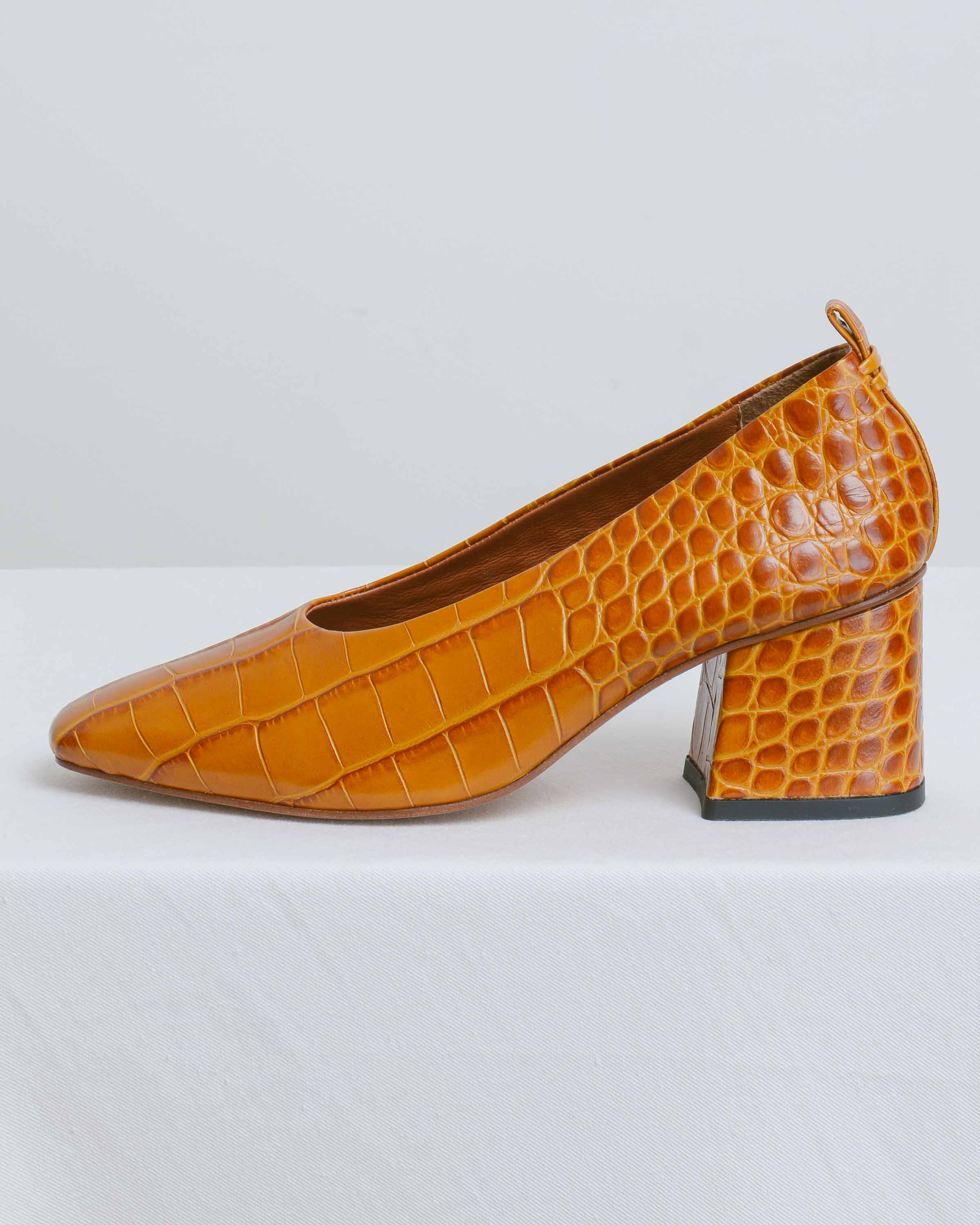 Croco Camel 1842 Pumps