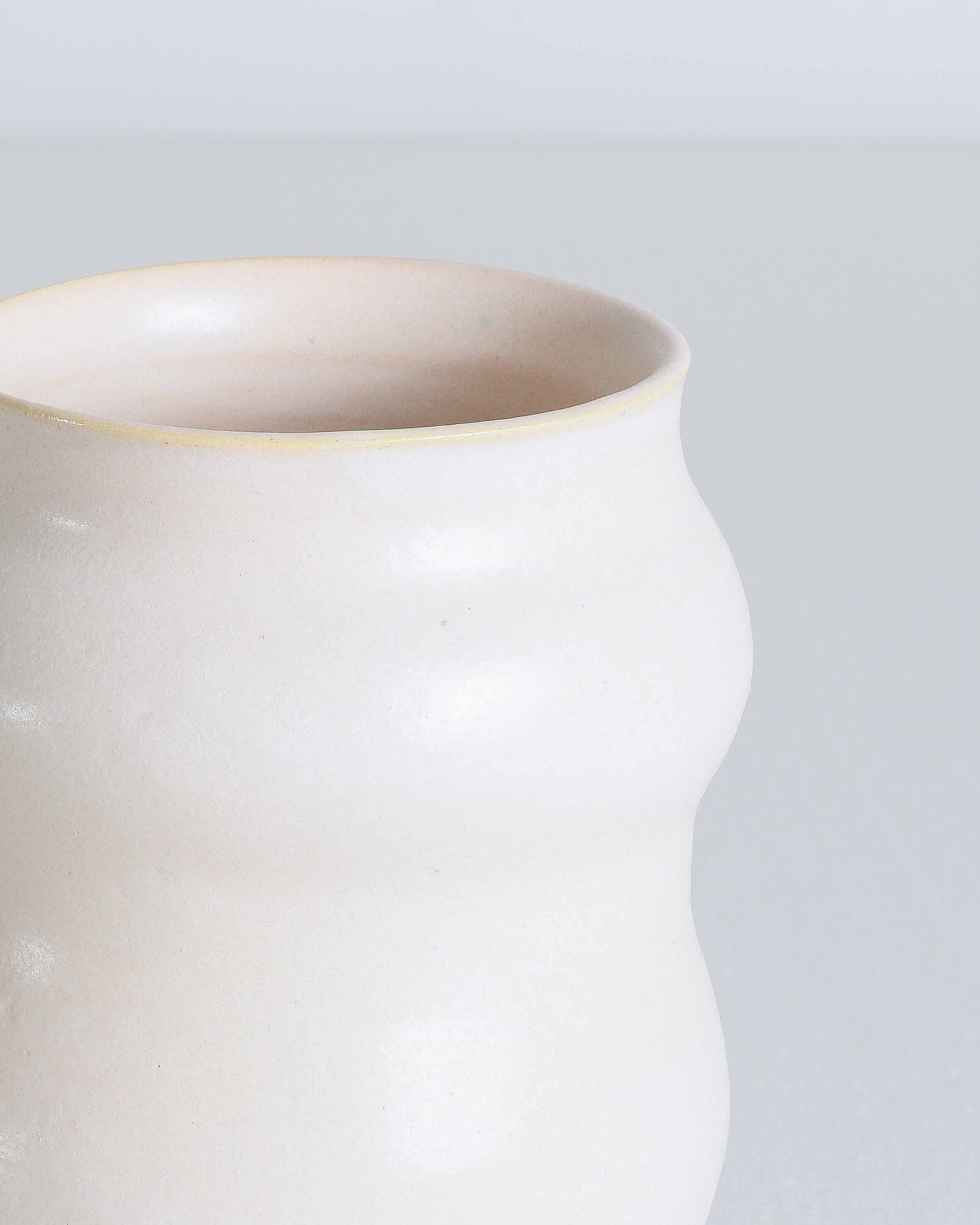 Light Peach Curved Vessel