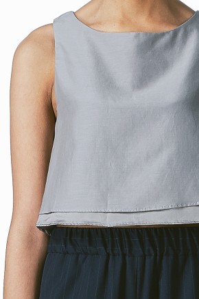 Louise Cropped Top Raisin