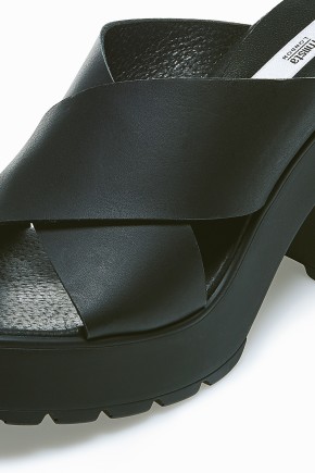 Rolanda Black Wide Strap Platform