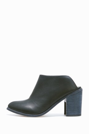 Doheny Black Mule Boot
