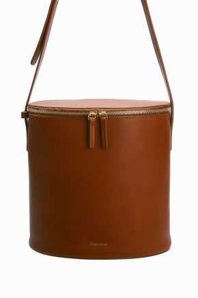 Cognac Bucket Bag	